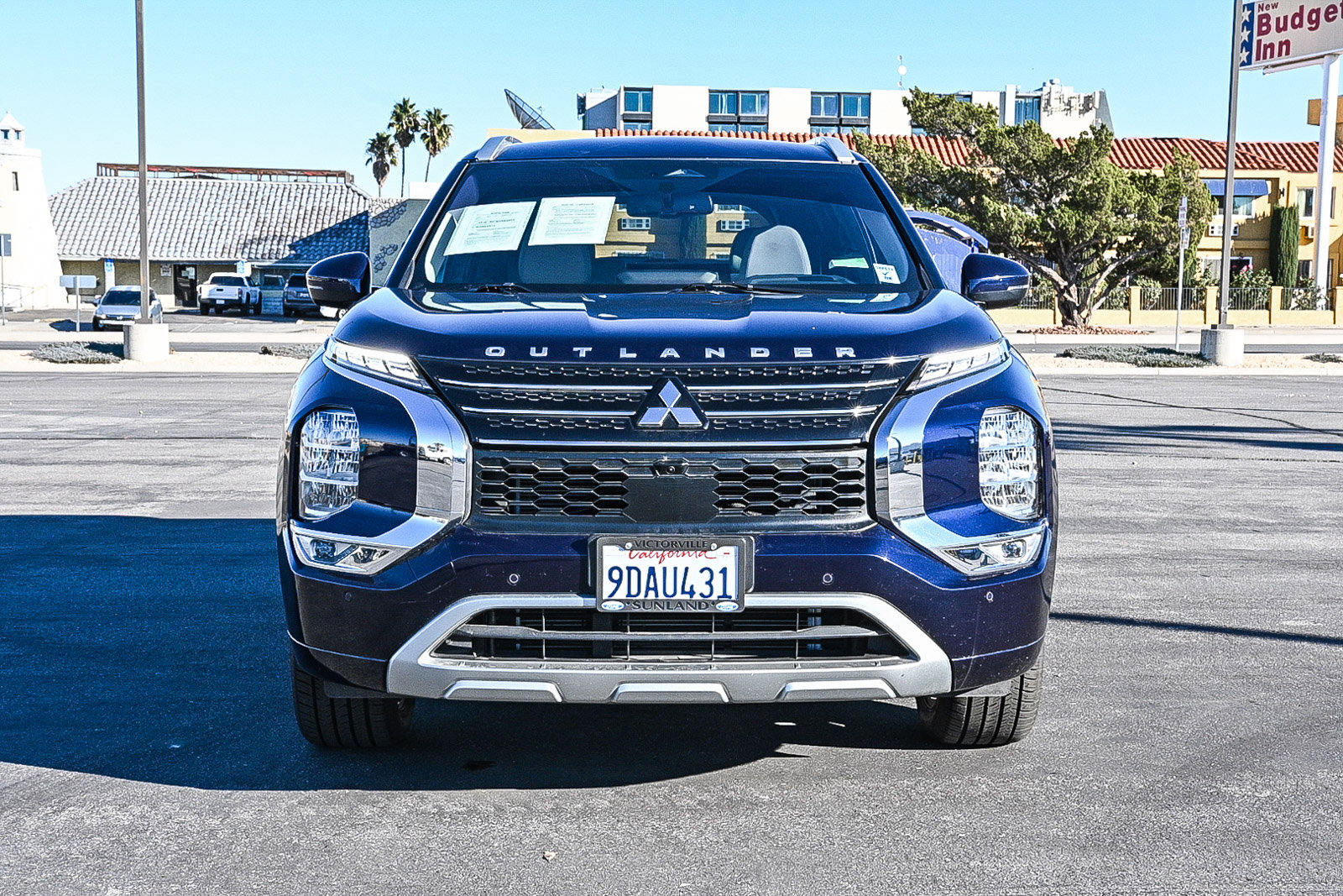 Used 2022 Mitsubishi Outlander SEL image 2