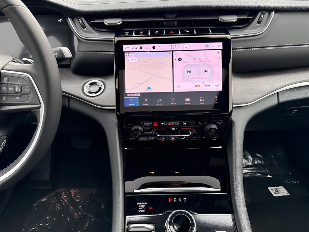 New 2025 Jeep Grand Cherokee L Limited image 16