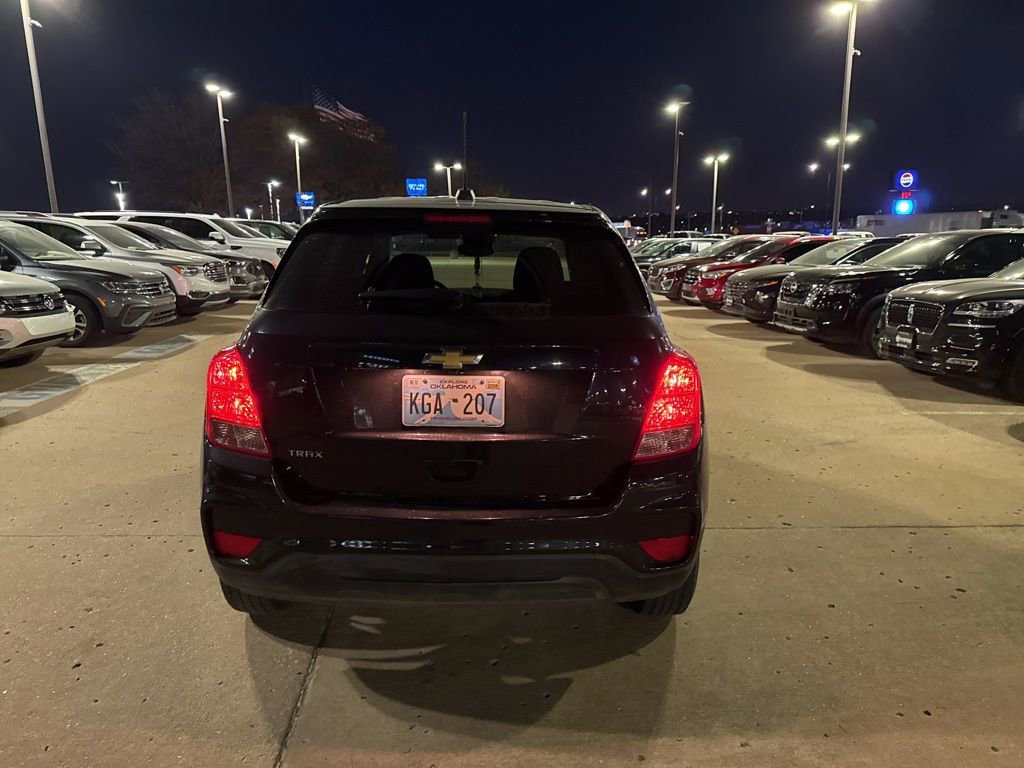Used 2021 Chevrolet Trax LS w/ Tint and Cruise Package image 4