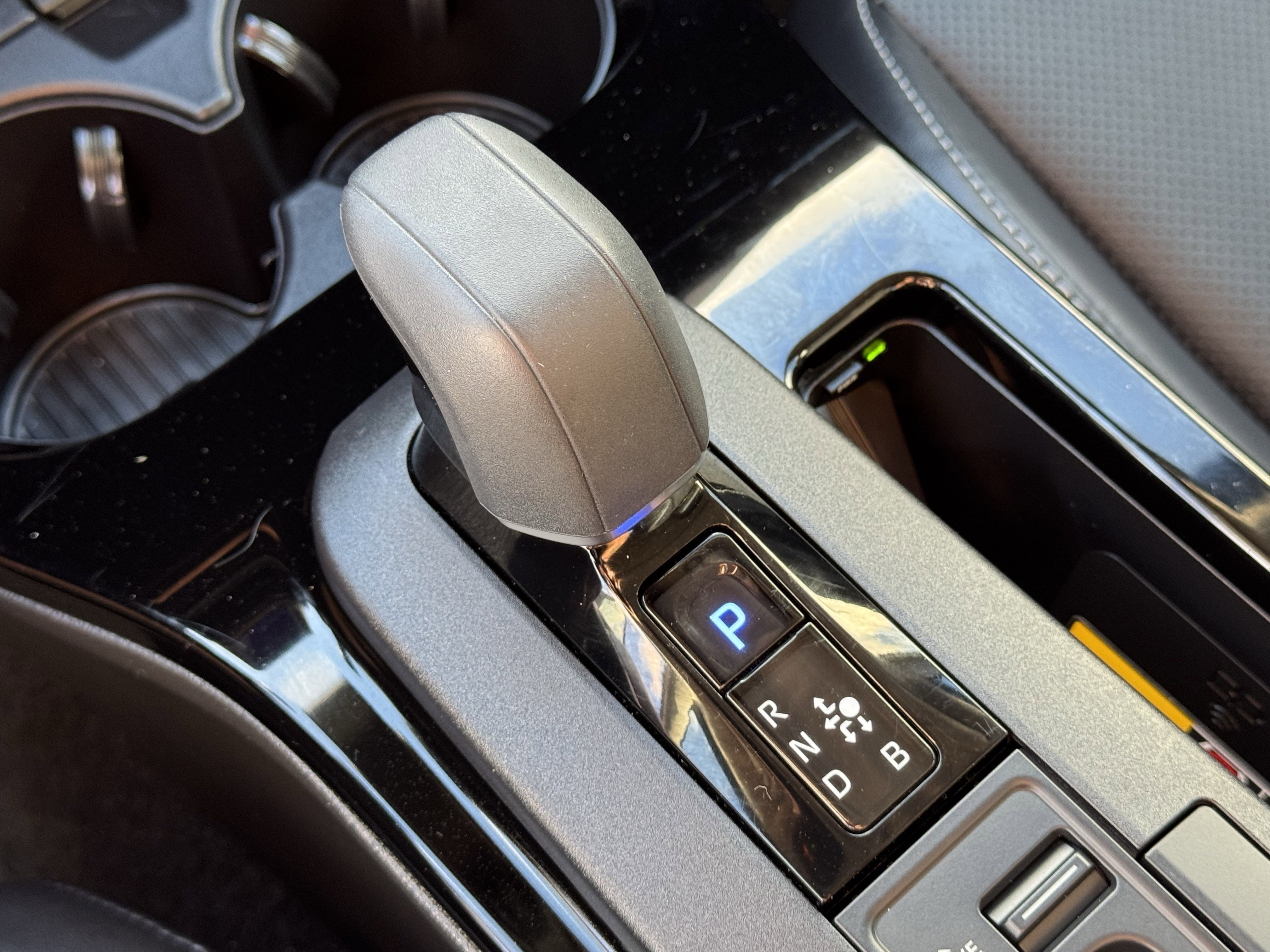 Used 2024 Toyota Prius XLE image 21