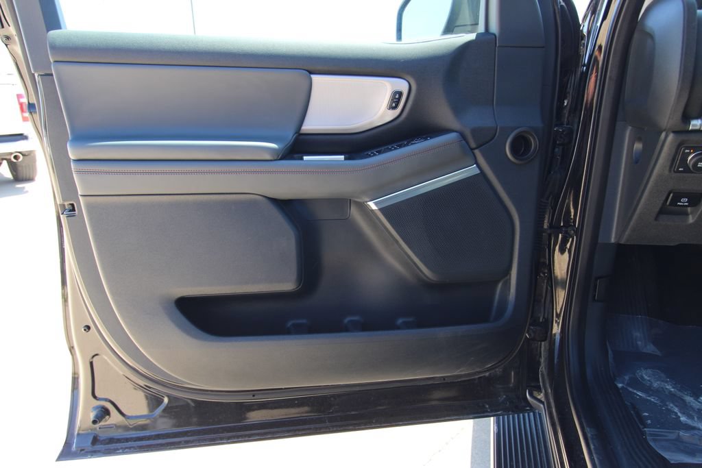 Used 2025 Ford Expedition Max Active AWD/4WD image 45
