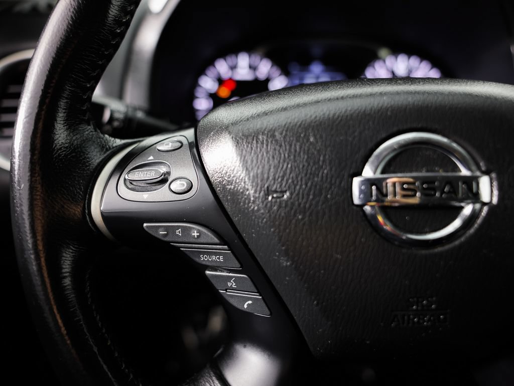 Used 2019 Nissan Pathfinder SV FWD image 28
