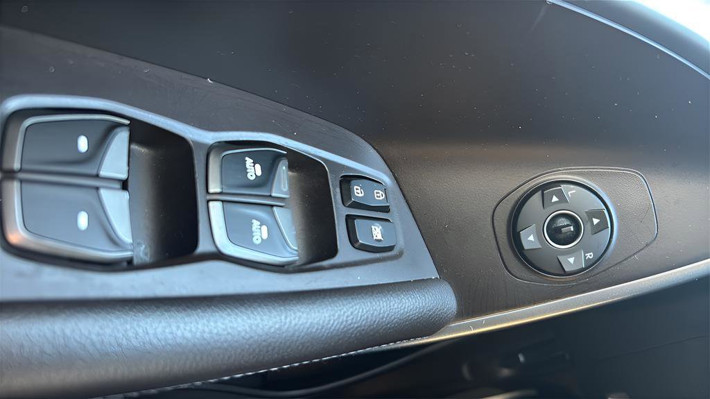 Used 2017 Hyundai Santa Fe Sport image 14