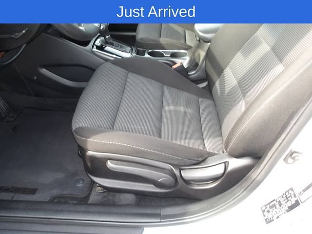 Used 2017 Kia Forte LX FWD image 11