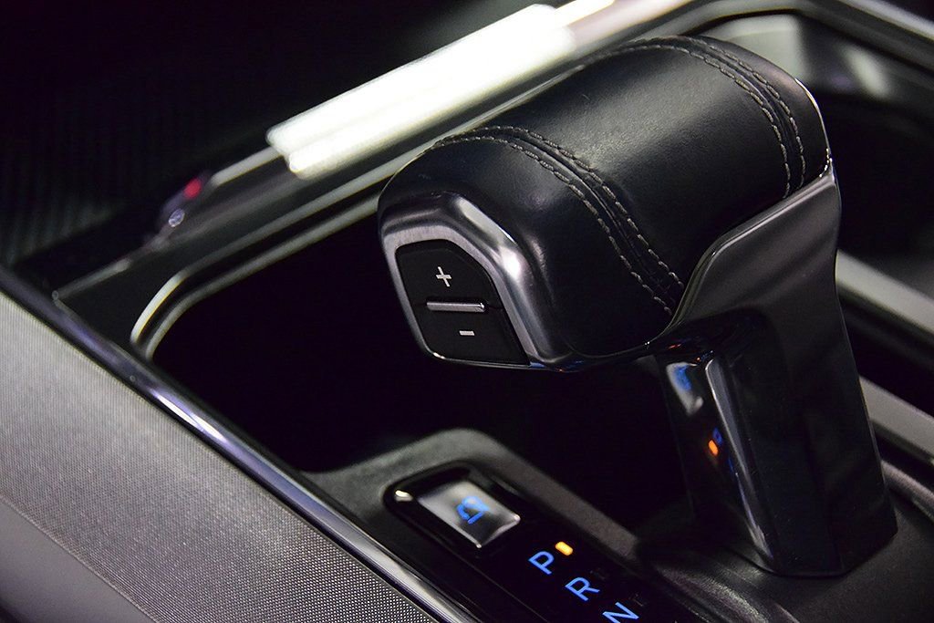 Used 2023 Ford F150 Limited image 29