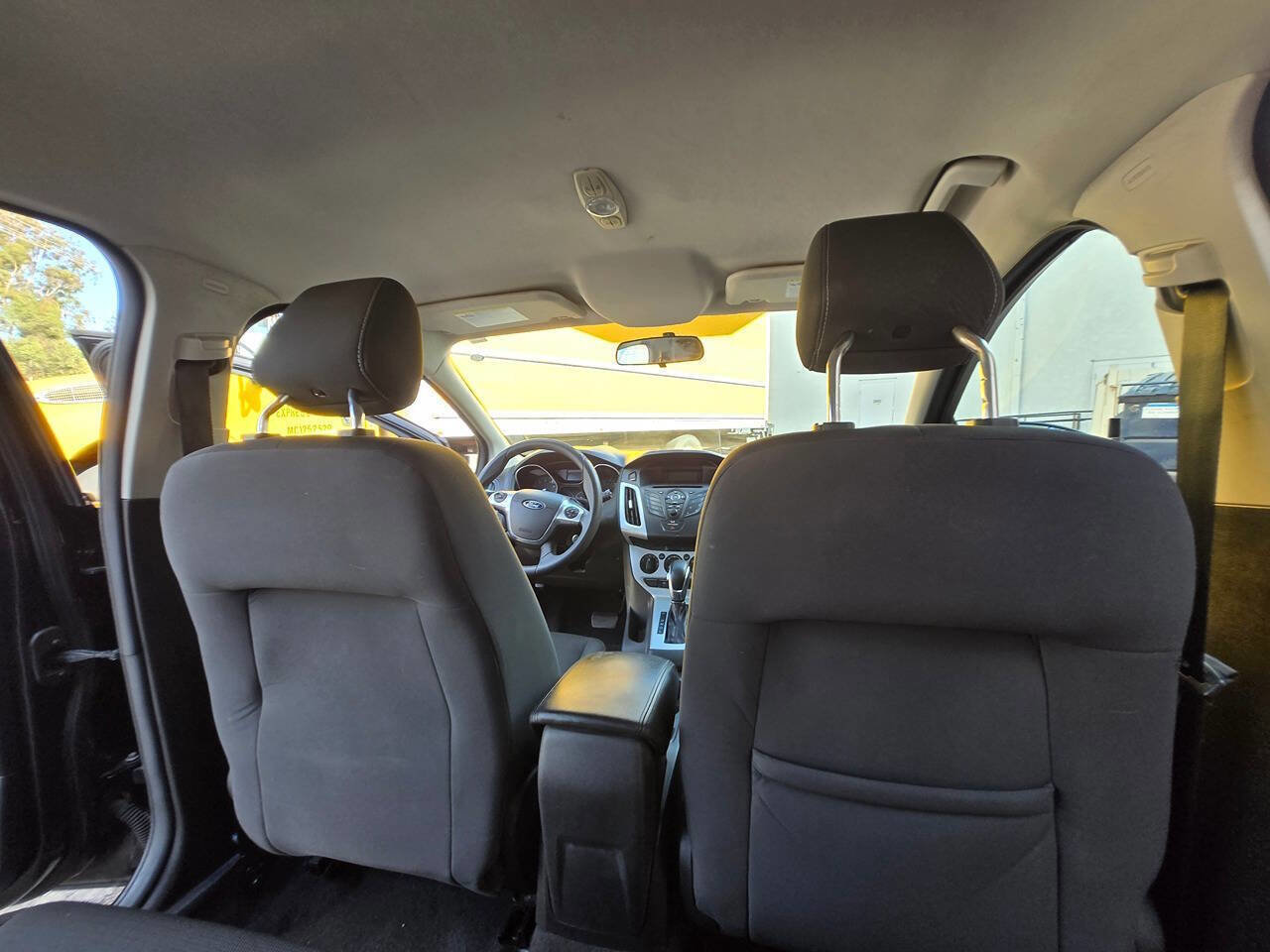 Used 2012 Ford Focus SE image 33