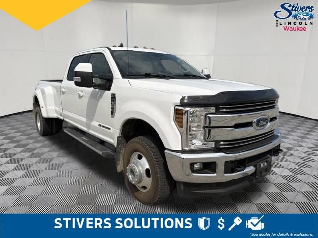 Used 2019 Ford F350 Lariat w/ Lariat Ultimate Package AWD/4WD image 3