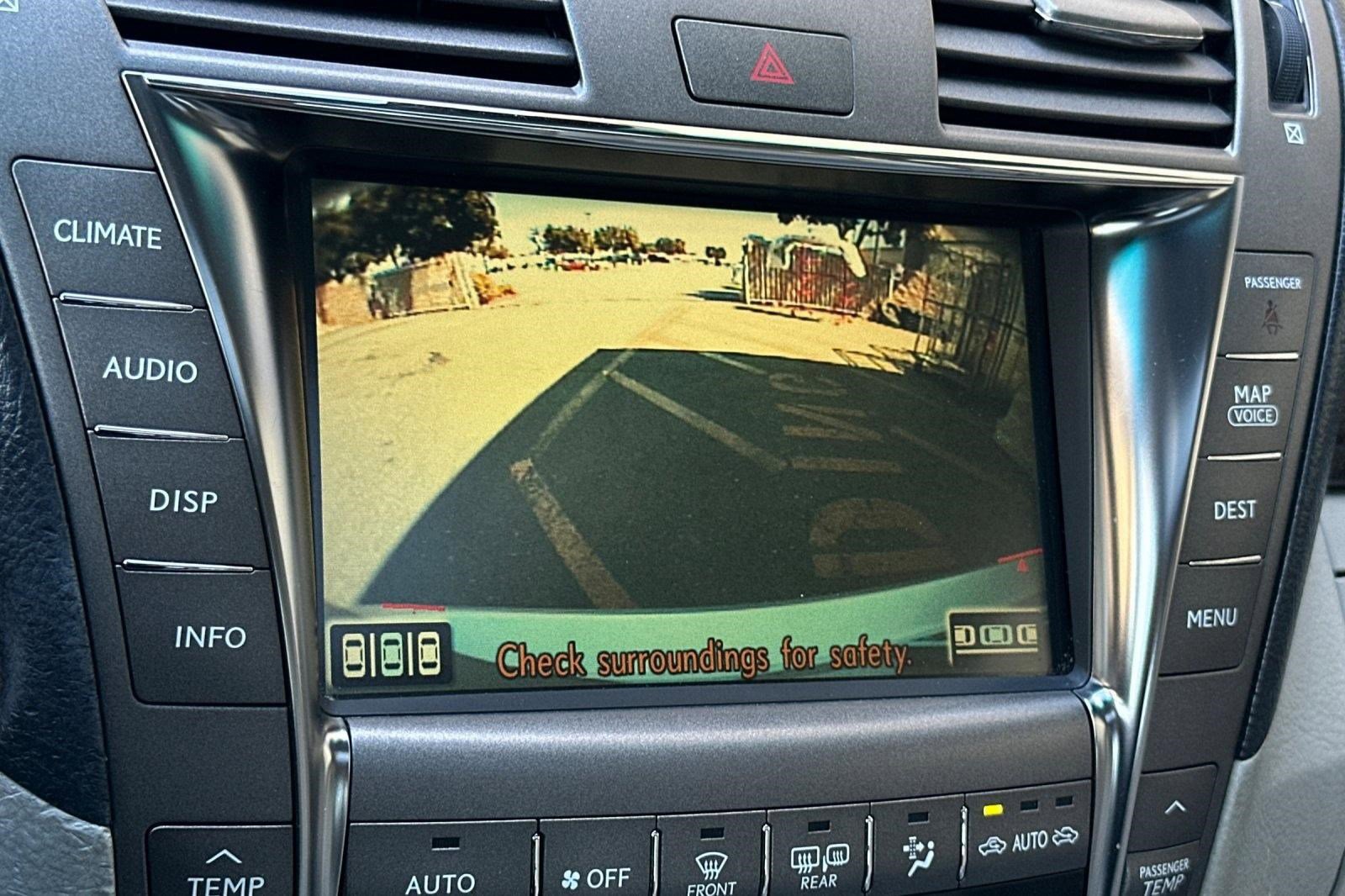 Used 2007 Lexus LS 460 image 27