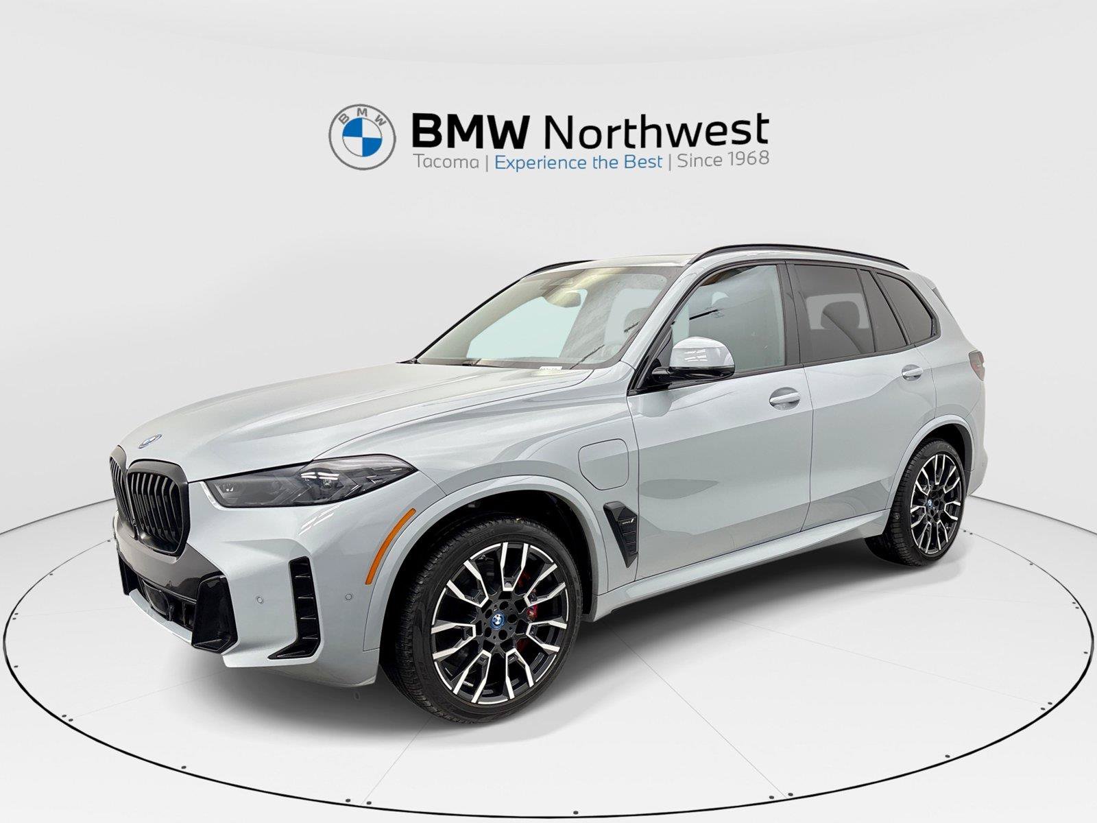 Used 2024 BMW X5 xDrive50e w/ M Sport Package