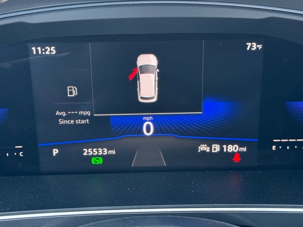 Used 2023 Volkswagen Tiguan SE image 19