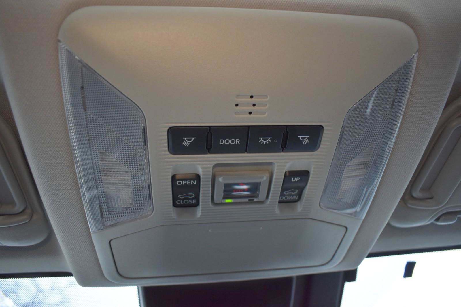 Used 2023 Toyota RAV4 Limited image 22