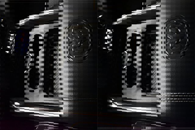 Used 2020 RAM 1500 Laramie w/ Sport Appearance Package image 22