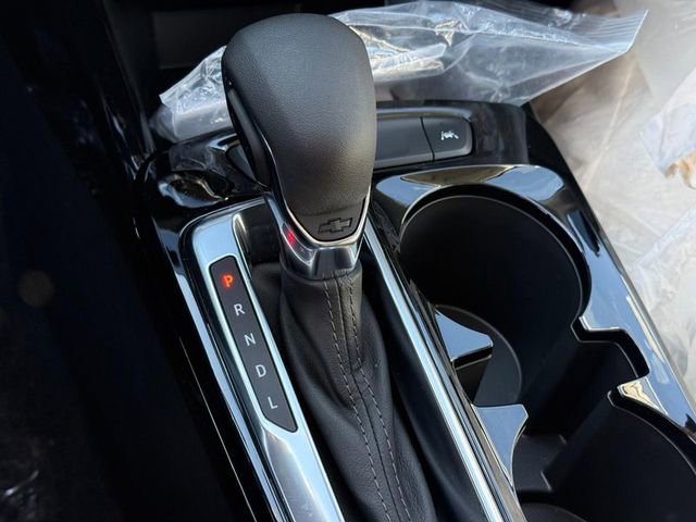 Used 2025 Chevrolet Trax LT w/ Driver Confidence Package image 21