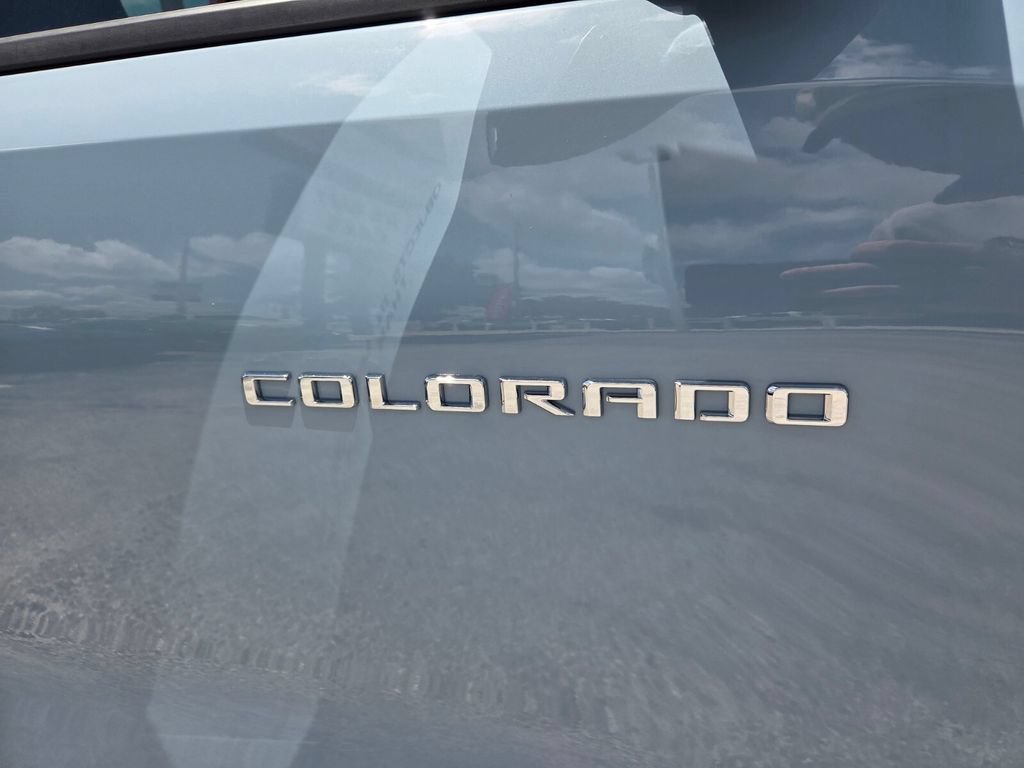 Certified 2026 Chevrolet Colorado LT w/ Advanced Trailering Package AWD/4WD image 4