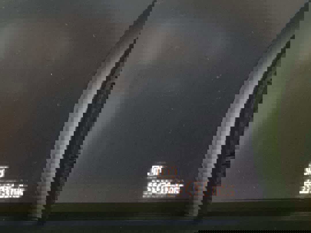 Used 2021 Toyota Venza Limited image 18