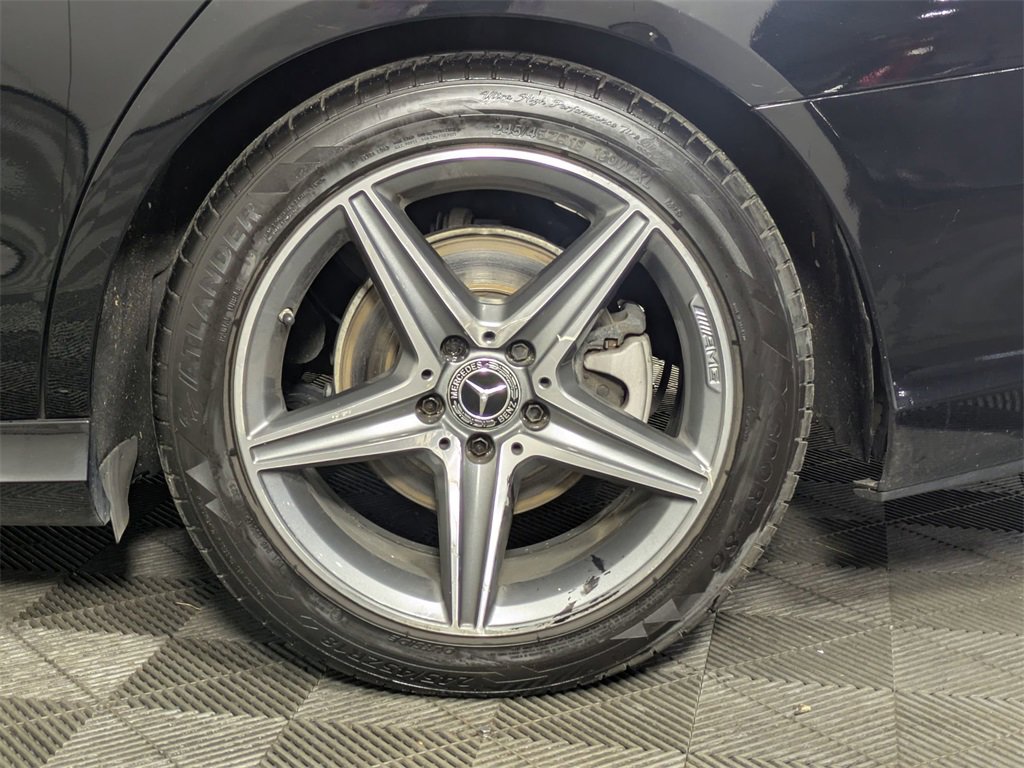 Used 2018 Mercedes-Benz E 300 image 36