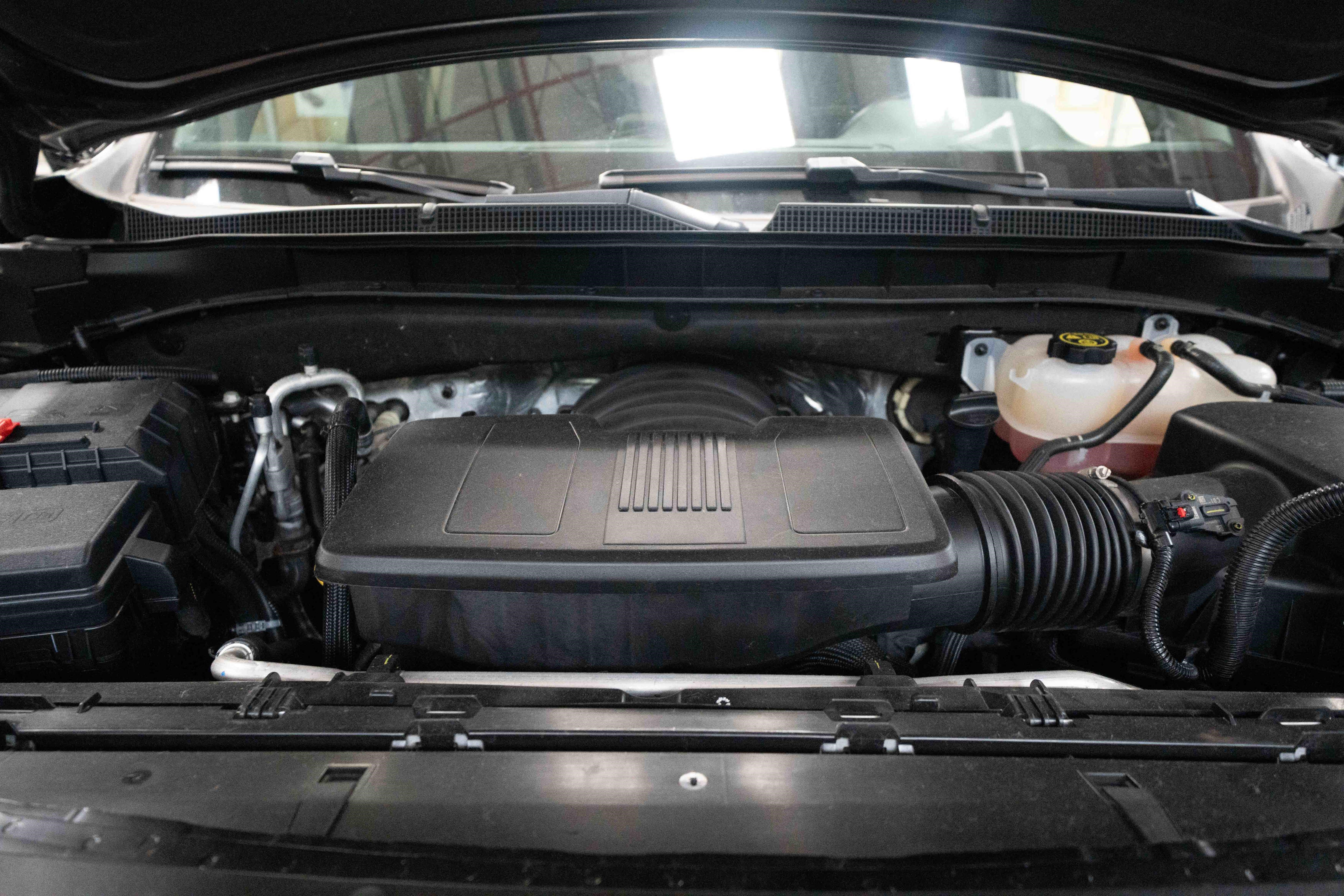 Used 2023 Chevrolet Tahoe Z71 AWD/4WD image 30