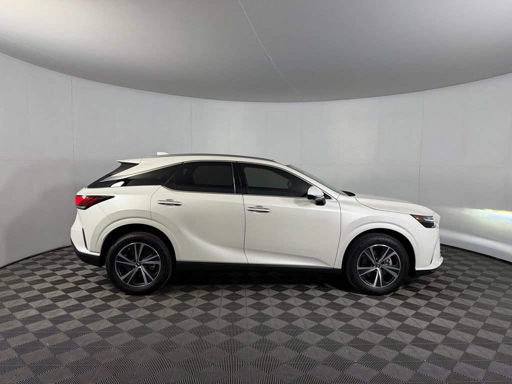 Used 2025 Lexus RX 350 Premium w/ Accessory Package (K3) FWD image 7