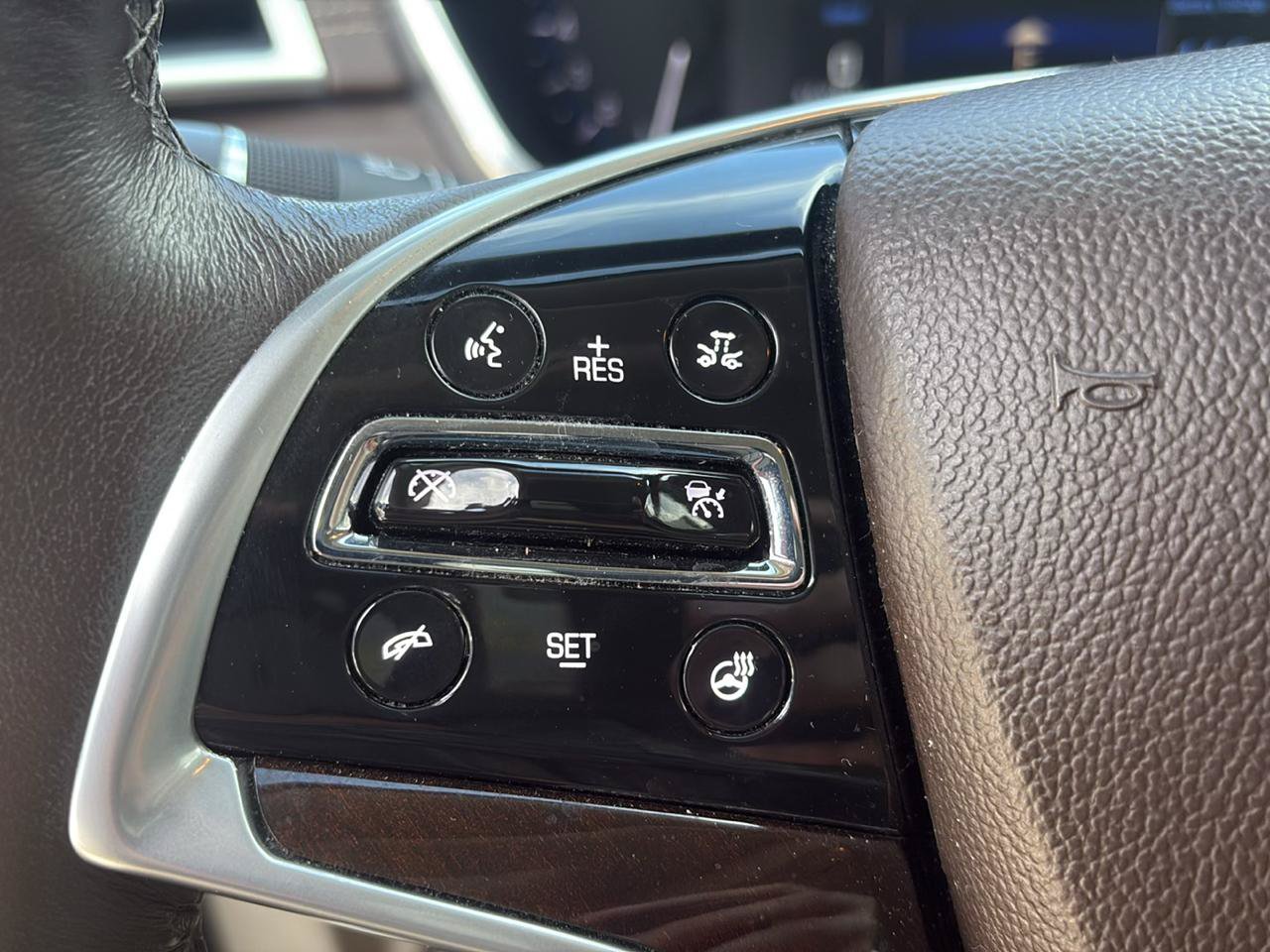 Used 2013 Cadillac SRX Premium w/ Driver Assist Package AWD/4WD image 11
