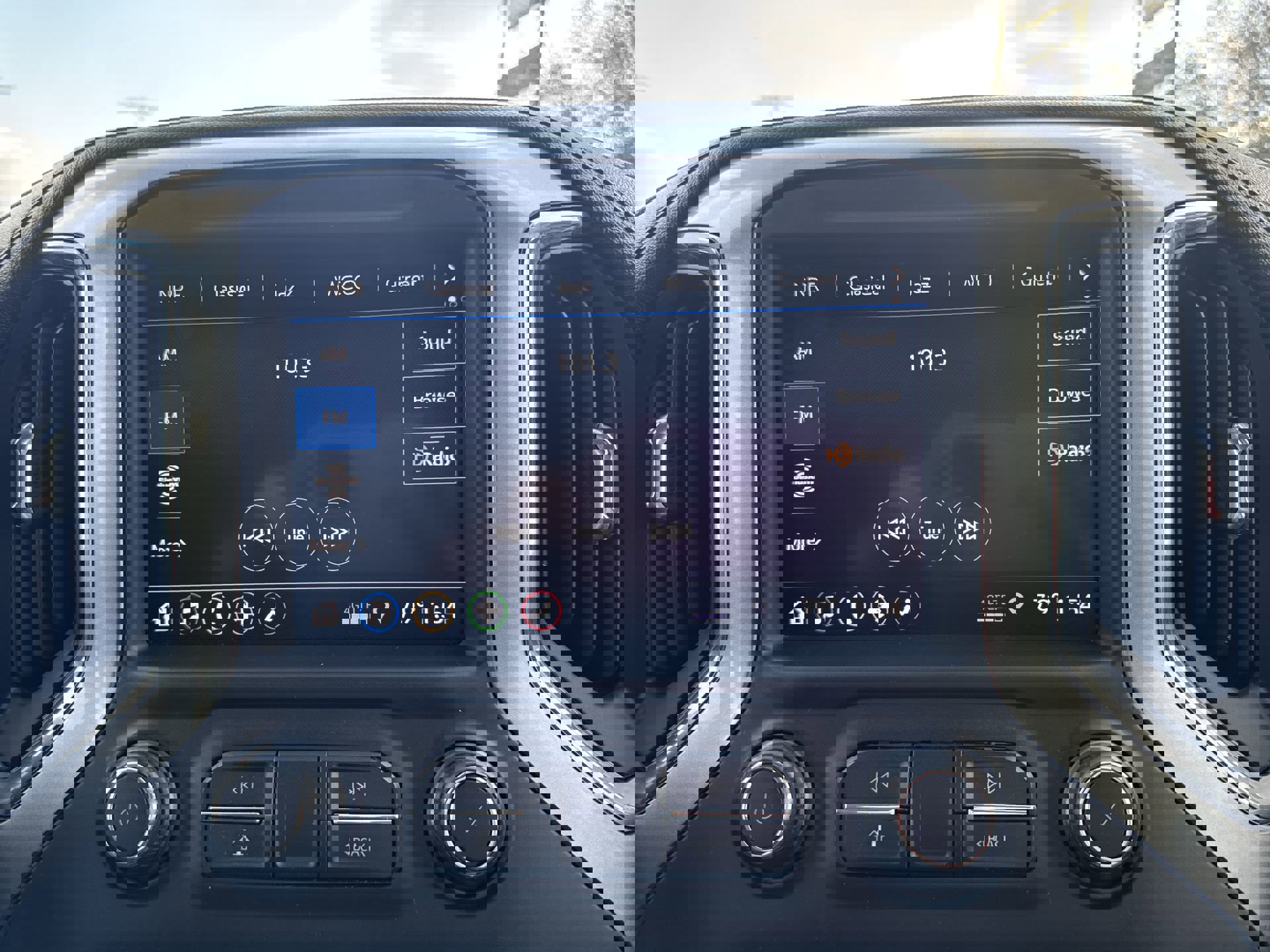 Used 2019 Chevrolet Silverado 1500 RST image 18