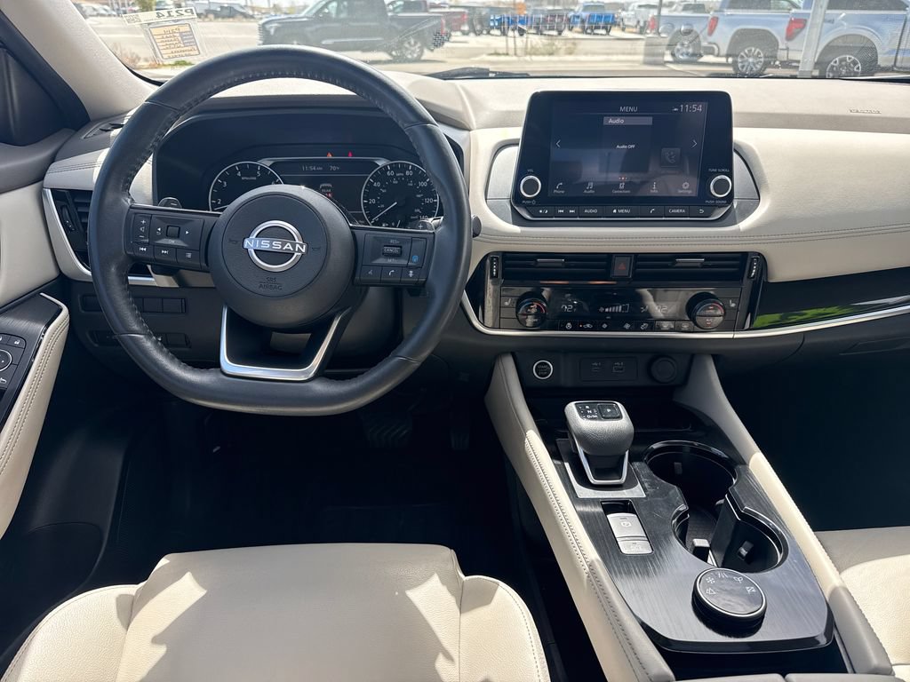 Used 2023 Nissan Rogue SL AWD/4WD image 10