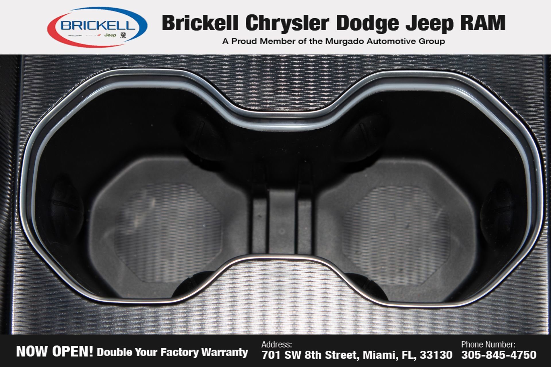 New 2025 Jeep Grand Cherokee Laredo w/ Luxury Tech Group I image 27