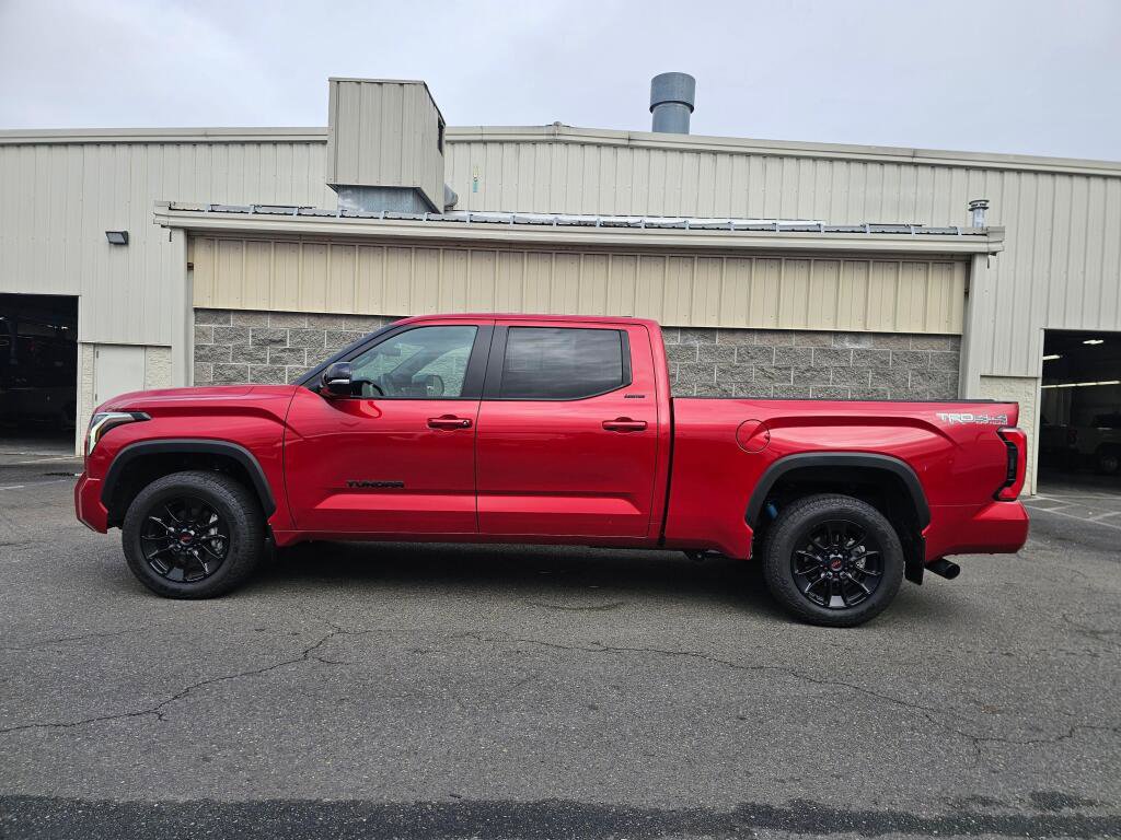 Used 2025 Toyota Tundra Limited w/ TRD Off-Road Package image 3