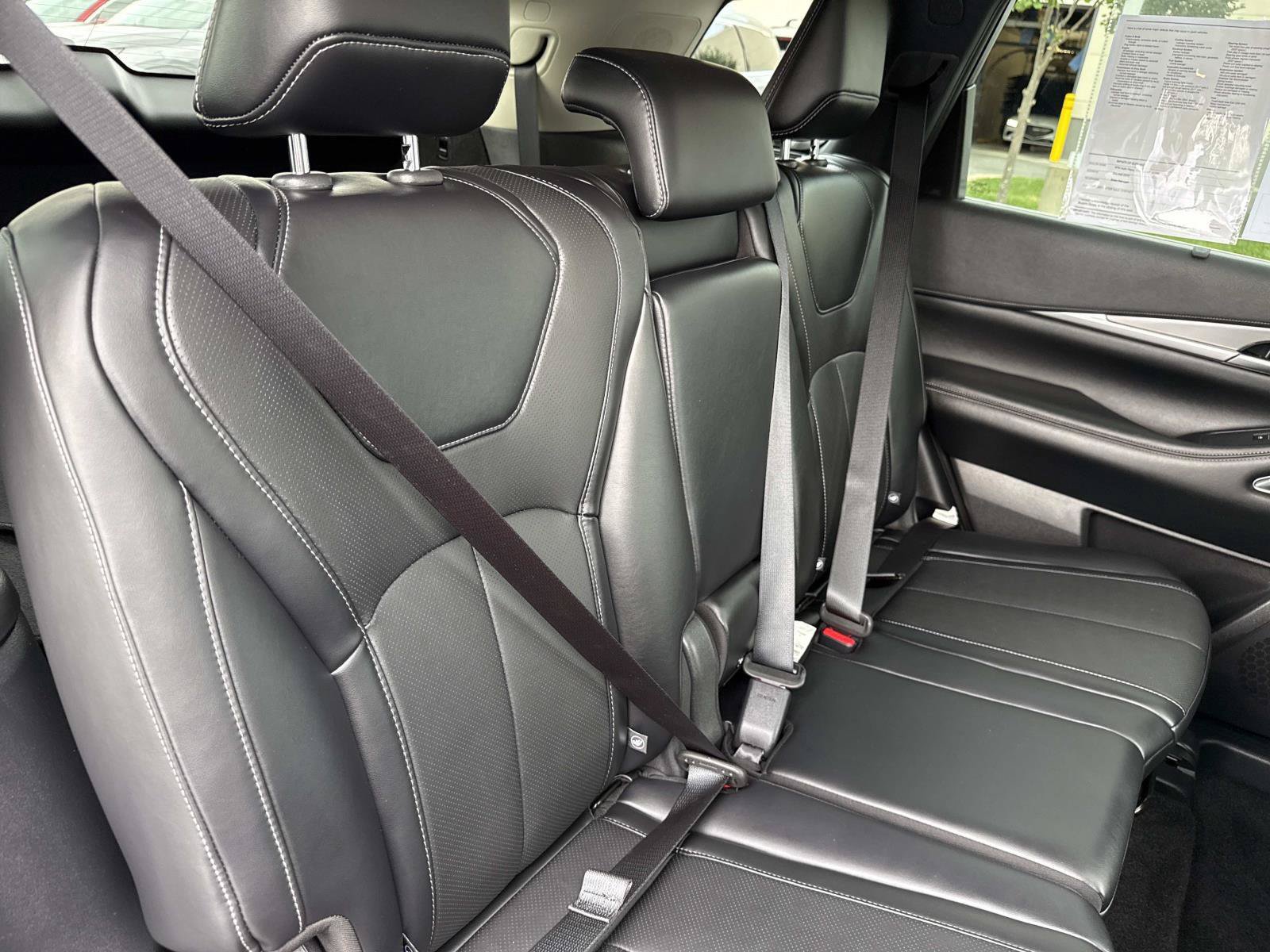 Used 2026 INFINITI QX60 Luxe w/ Cargo Package AWD/4WD image 35