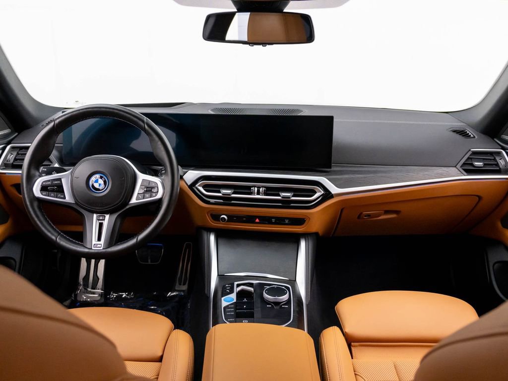 Used 2024 BMW i4 M50 w/ Premium Package AWD/4WD image 9