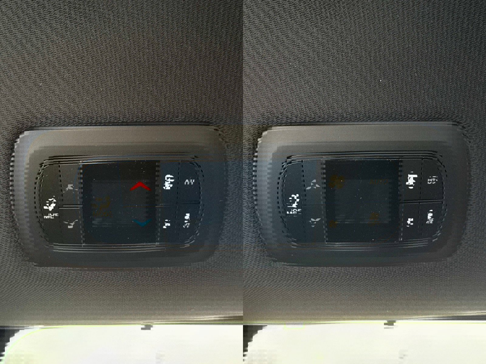 New 2026 Chrysler Pacifica Select image 16