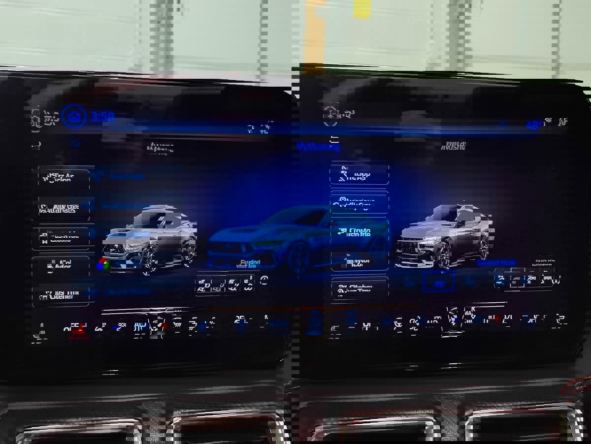 Used 2025 Ford Mustang GT Premium w/ GT Performance Package image 46