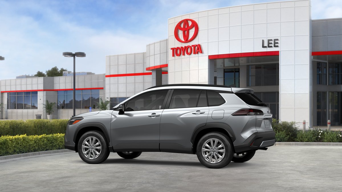 New 2026 Toyota Corolla Cross LE AWD/4WD image 5