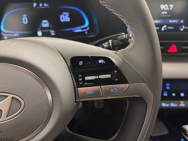 New 2026 Hyundai Elantra Sport FWD image 15