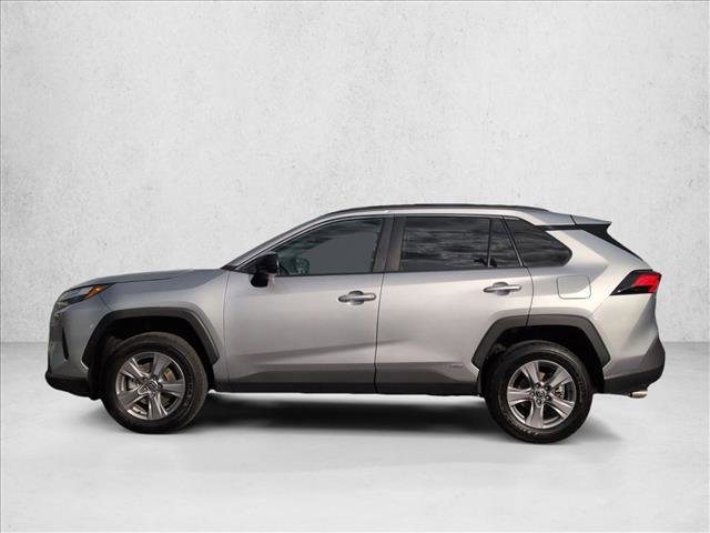 Used 2025 Toyota RAV4 LE AWD/4WD image 9