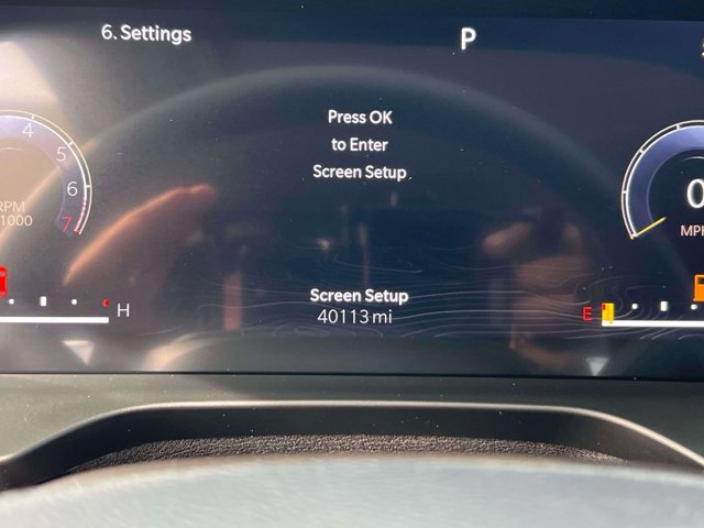 Used 2023 Jeep Grand Cherokee Laredo image 25