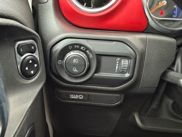 Used 2023 Jeep Gladiator Rubicon w/ Cold Weather Group image 14