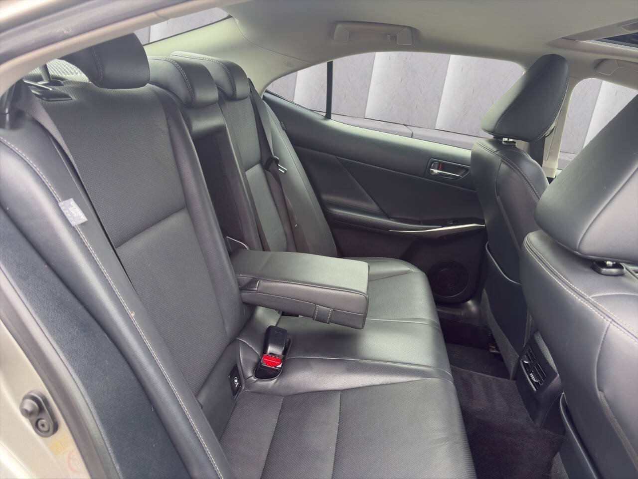 Used 2014 Lexus IS 250 RWD image 17