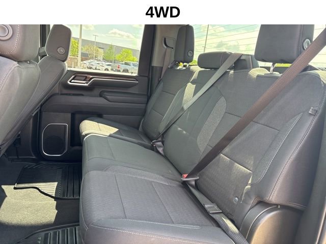 Used 2025 Chevrolet Silverado 2500 LT w/ Convenience Package AWD/4WD image 14