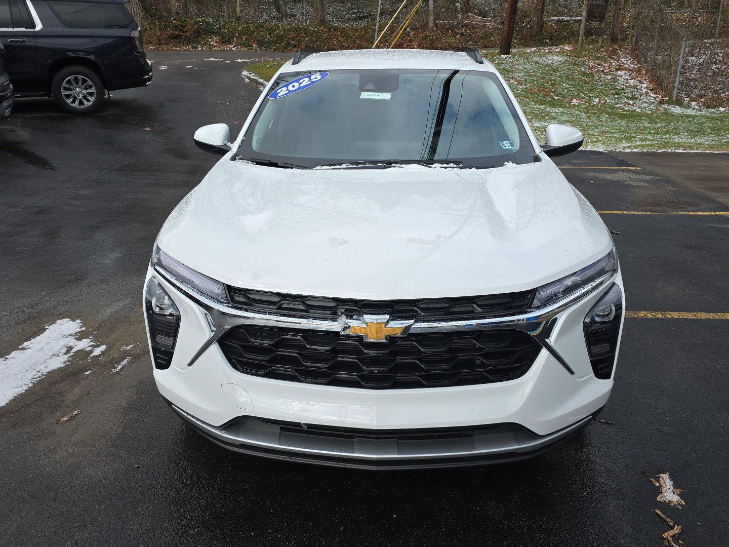 New 2025 Chevrolet Trax LT w/ Driver Confidence Package image 3