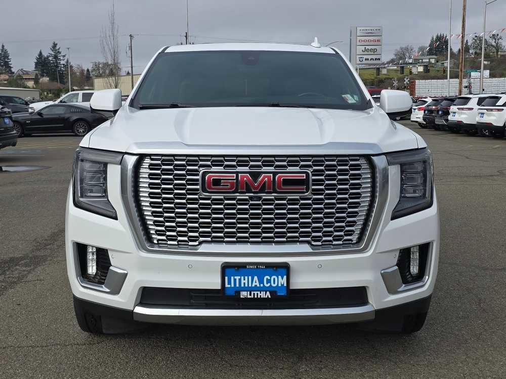 Used 2021 GMC Yukon XL Denali w/ Advanced Technology Package image 8
