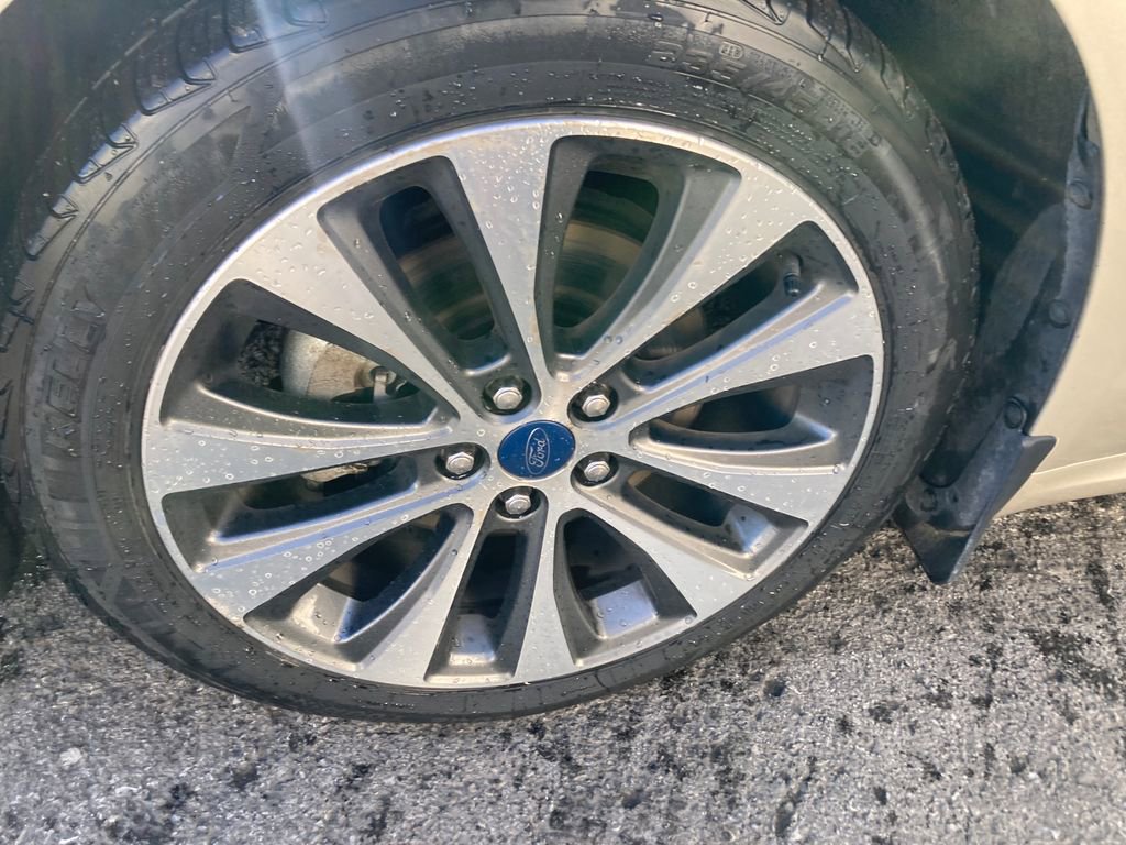 Used 2019 Ford Fusion SE image 31