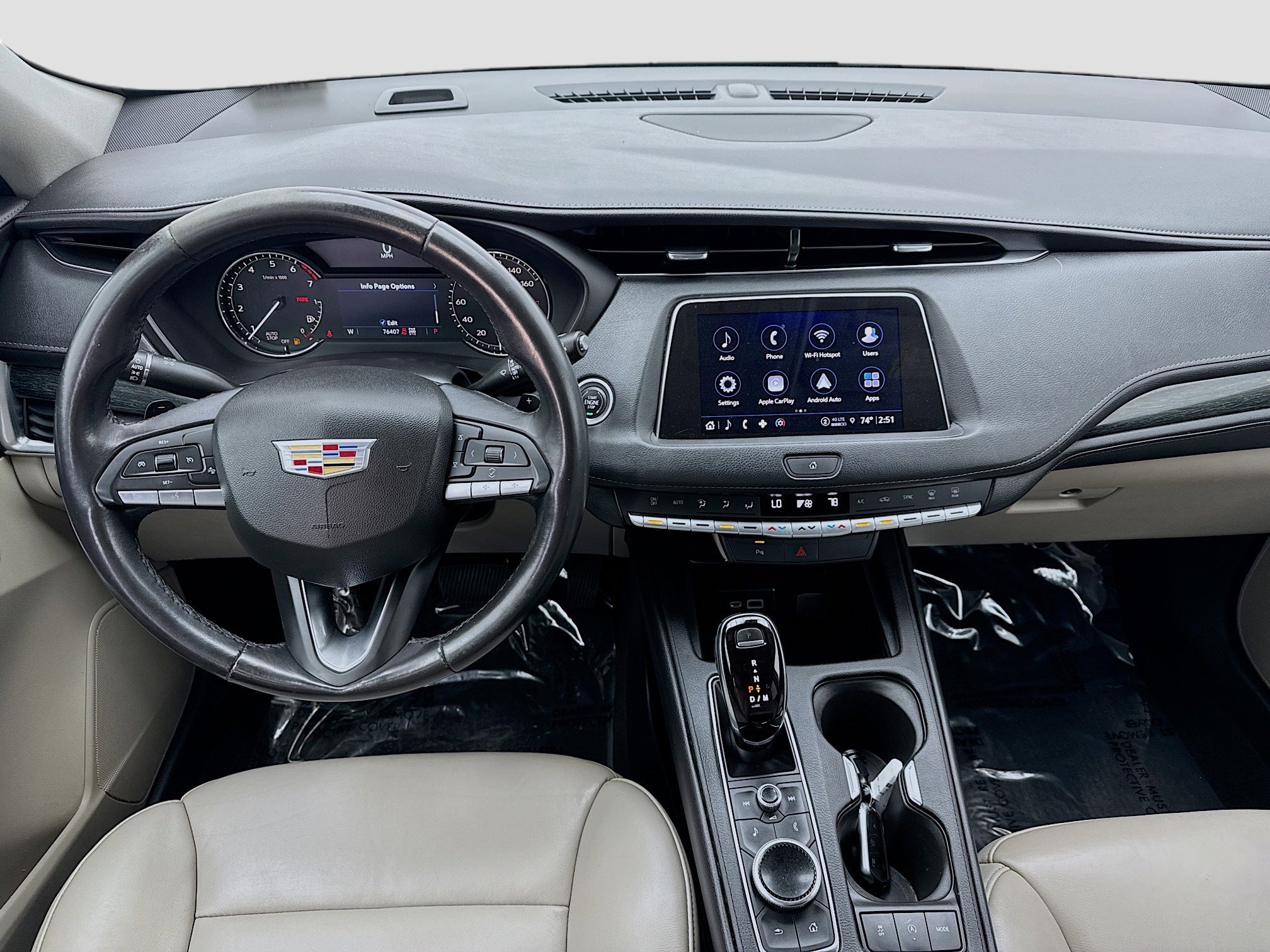 Used 2022 Cadillac XT4 Premium Luxury w/ Safety Alert Package image 14