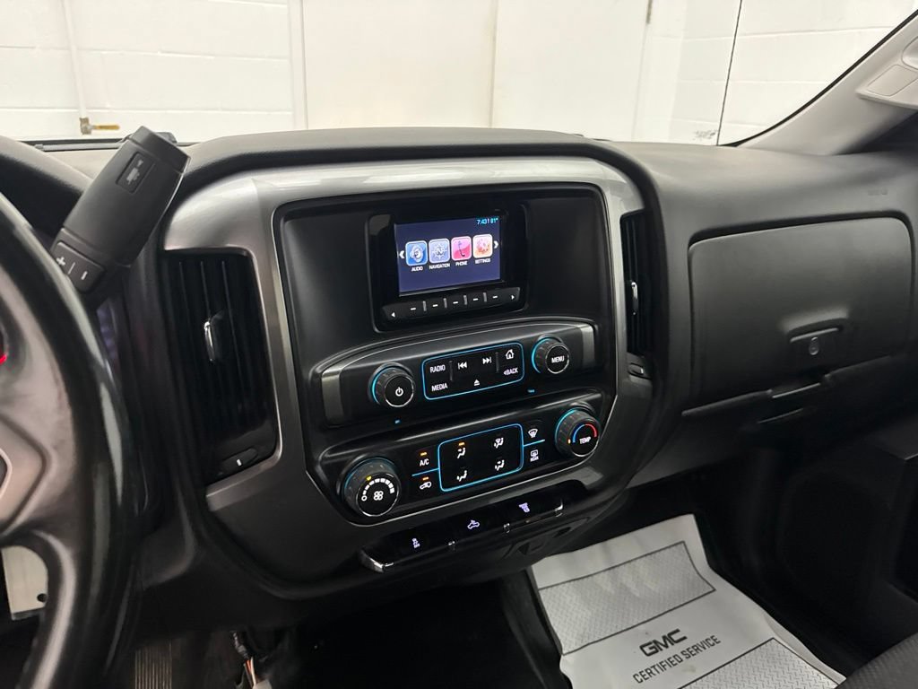 Used 2015 Chevrolet Silverado 2500 LT w/ LT Convenience Package AWD/4WD image 16