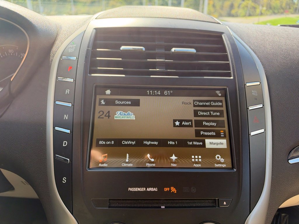 Used 2017 Lincoln MKC Reserve w/ Lincoln MKC Climate Package AWD/4WD image 24