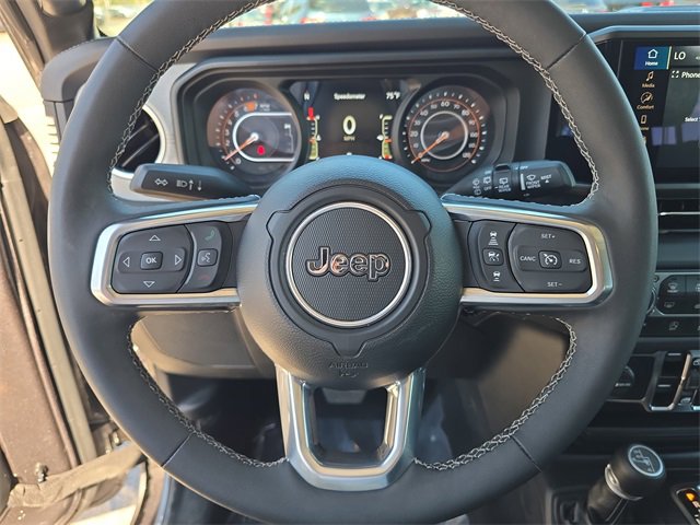 Certified 2025 Jeep Wrangler Sahara image 25