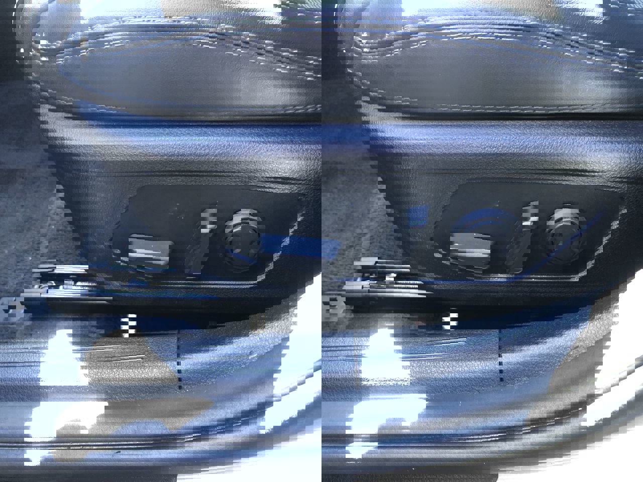 Used 2023 Kia K5 GT-Line image 13