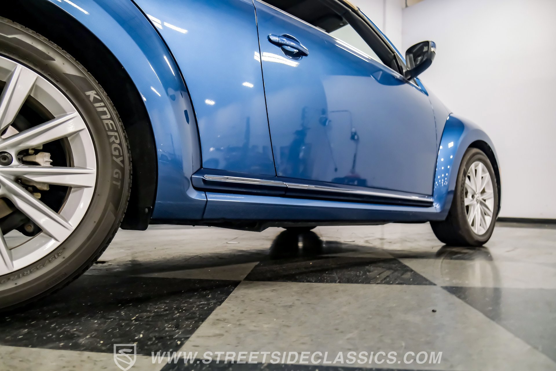 Used 2019 Volkswagen Beetle 2.0T Final Edition SEL image 29