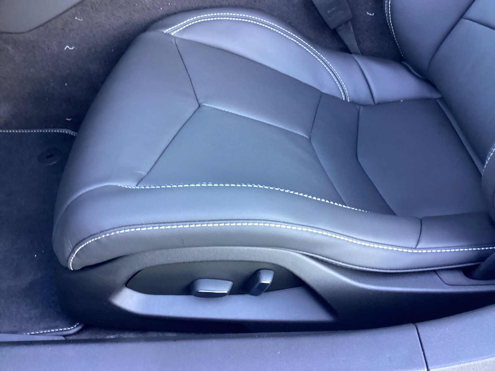 New 2026 Chevrolet Corvette Stingray Coupe w/ 1LT image 12