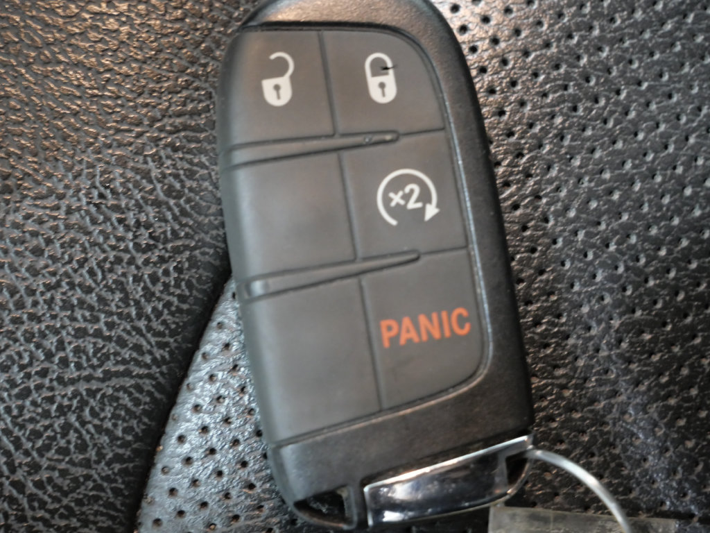 Used 2023 Jeep Compass Limited AWD/4WD image 28
