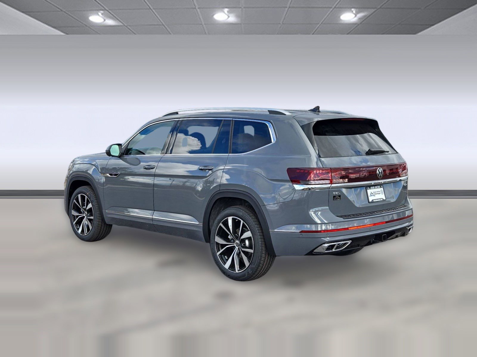 New 2026 Volkswagen Atlas SEL Premium R-Line image 3